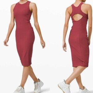 Lululemon Brunch and Back Dress in Chianti  Women Size 2